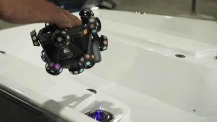 Lochabtastung mit einzelner Laserlinie